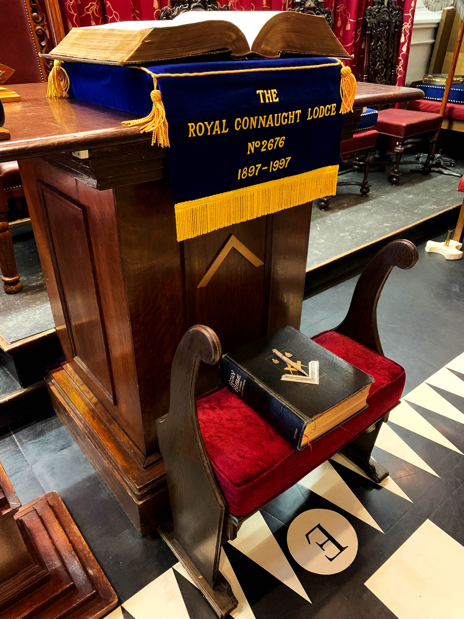 The RC Lodge Eastbourne alter